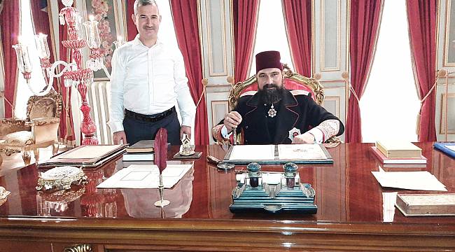 BAŞKAN ÇINAR, TRT-1’DE YAYIMLANAN ‘PAYİTAHT-ABDULHAMİD’ DİZİ SETİNİ ZİYARET ETTİ