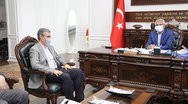 İHH’DAN BAŞKAN GÜDER’E ZİYARET