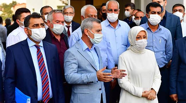 MİLLETVEKİLİ ÇALIK İLE BELEDİYE BAŞKANI ÇINAR, ÖZAL MAHALLE SAKİNLERİYLE BİRARAYA GELDİ