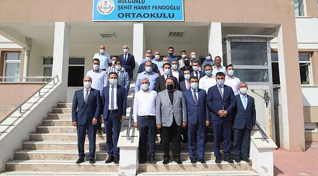 ŞEHİT HAMİT FENDOĞLU ORTAOKULU’NA KÜTÜPHANE AÇILDI