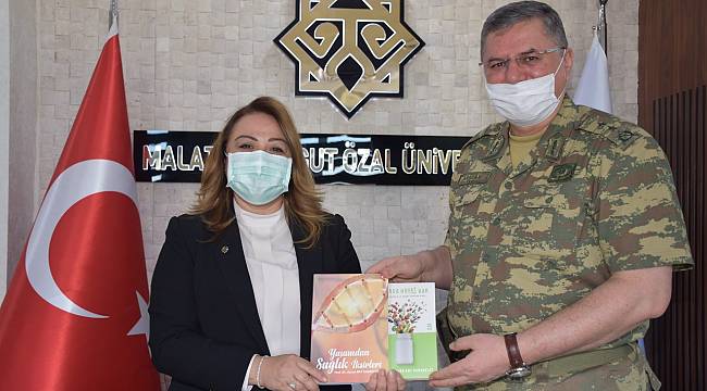 Tümgeneral Arslan’dan Rektör Karabulut’a ziyaret