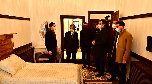 AK PARTİ MKYK ÜYESİ VE MİLLETVEKİLİ BÜLENT TÜFENKÇİ, TARİHİ YEŞİLYURT KONAKLARINI İNCELEDİ