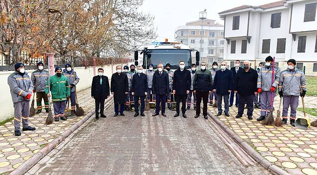 BAŞKAN ÇINAR, YEŞİLTEPE’DE GERÇEKLEŞEN TEMİZLİK HİZMETLERİNİ İNCELEDİ