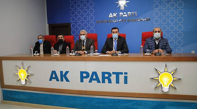 TÜFENKCİ, GÜDER VE KAHVECİ MUHTARLARLA BİR ARAYA GELDİ