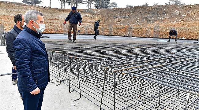 YEŞİLYURT BELEDİYESİ YENİ BELEDİYE HİZMET BİNASI İNŞAAT ALANINDA ÇALIŞMALAR HIZLANDIRILDI