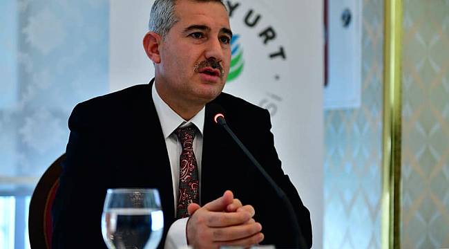 BAŞKAN ÇINAR, YENİ DÖNEM PROJELERİYLE İLGİLİ YEŞİLYURT BELEDİYE MECLİS ÜYELERİNE BİLGİLENDİRMEDE BULUNDU