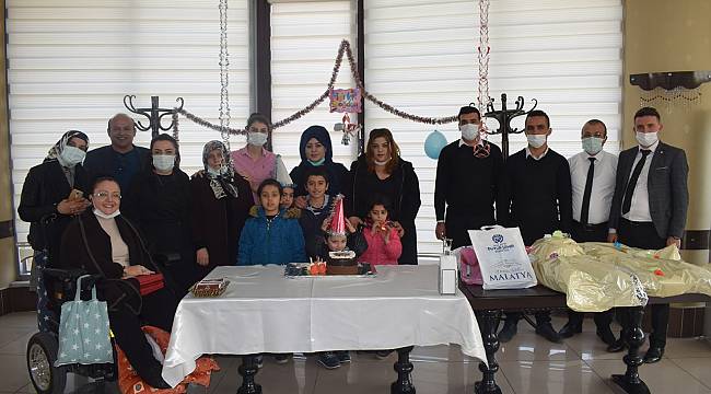 KENT KONSEYİ’NDEN 5 KARDEŞE UNUTULMAZ SÜRPRİZ