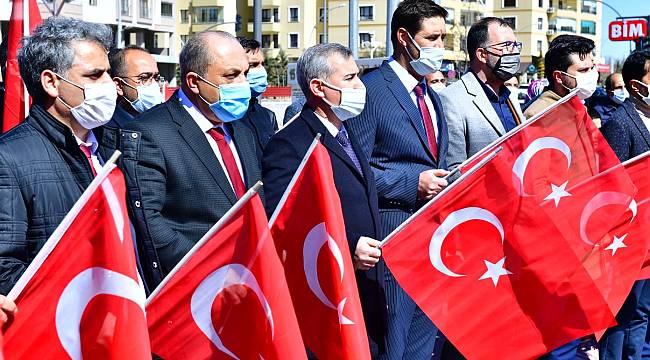 YEŞİLYURT BELEDİYESİ, İSTİKLAL MARŞININ KABUL EDİLİŞİNİN 100’NCÜ YIL DÖNÜMÜ VE MEHMET AKİF ERSOY’U ANMA GÜNÜNE YAKIŞAN BİR ETKİNLİK DÜZENLEDİ