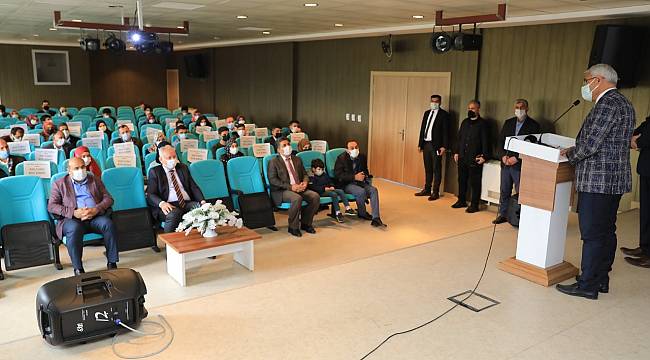  BAŞKAN GÜDER, BİLGİ YARIŞMASININ ÖDÜL TÖRENİNE KATILDI