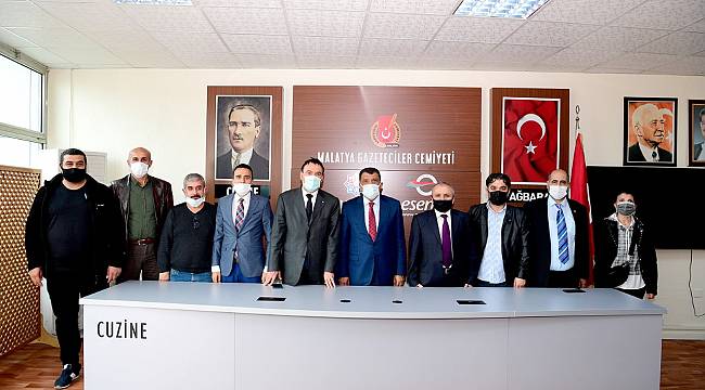 MALATYA GAZETECİLER CEMİYETİNİ ZİYARET EDEN BAŞKAN GÜRKAN;