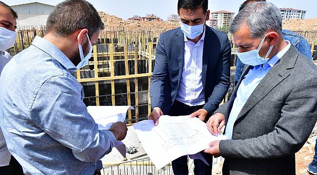 YEŞİLYURT BELEDİYESİ ‘YAKINCA YARI OLİMPİK YÜZME HAVUZU’ İNŞAATI HIZLA YÜKSELİYOR