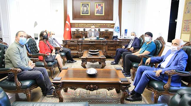 BAŞKAN GÜDER, DÜNYA BİRİNCİSİ BALABAN’I AĞIRLADI