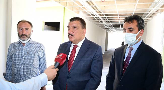 Malatya Büyükşehir Belediyesi Altay Kışlası’nda Çalışmalarına Devam Ediyor