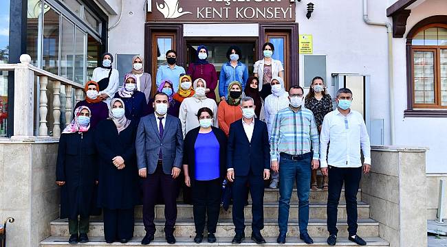 YEŞİLYURT KENT KONSEYİ KADIN MECLİSİ BAŞKANLIĞINA KİBAR ASLAN SEÇİLDİ