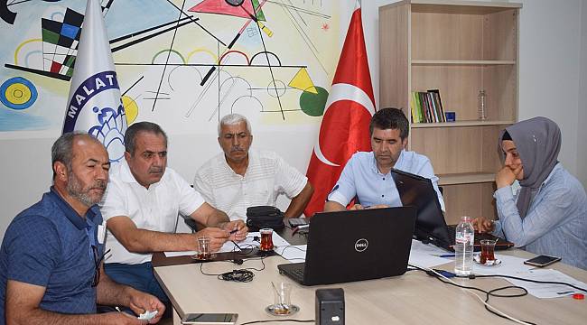 “MAHALLE YÖNETİMİNİN KATILIMCI HALE GETİRİLMESİ” KONULU EĞİTİM PROGRAMI DÜZENLENDİ 