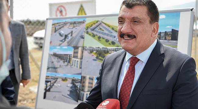 Yeni Buğday Pazarı ve Şire Pazarı’nda incelemelerde bulunuldu