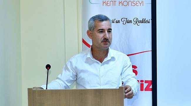 YEŞİLYURT ARAMA VE KURTARMA EKİBİNE KATILAN KURSİYERLERE SERTİFİKALARI TAKDİM EDİLDİ