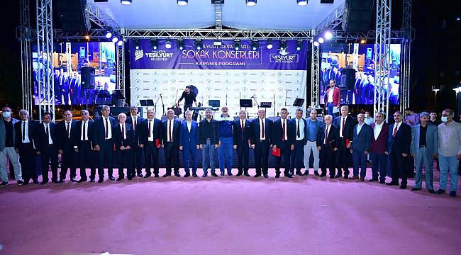 YEŞİLYURT AKŞAMLARI SOKAK KONSERLERİ KAPANIŞ PROGRAMI RENKLİ ANLARA SAHNE OLDU