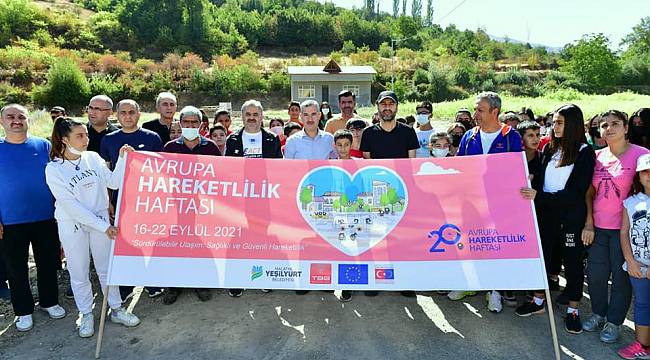 YEŞİLYURT’TA AVRUPA HAREKETLİLİK HAFTASI KAPSAMINDA DOĞA YÜRÜYÜŞÜ DÜZENLENDİ