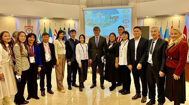 BAŞKAN CÖMERTOĞLU ULUSLARARASI KAZAK TARİHİ, KÜLTÜRÜ VE EDEBİYATI KONFERANSINA KATILDI