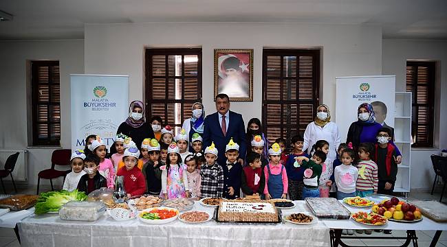 Salköprü Semt Konağı’nı ziyaret eden Başkan Gürkan,