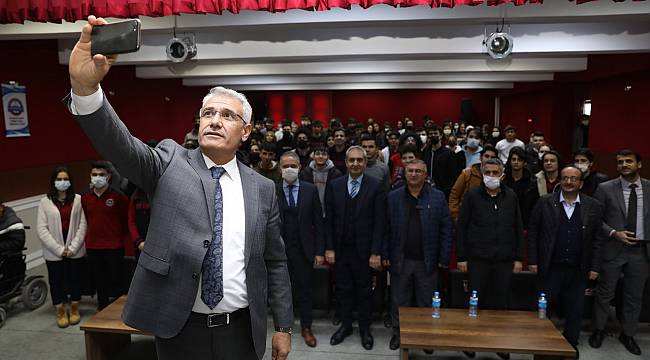 BAŞKAN GÜDER: “ÖNCELİĞİMİZ İNSANIMIZIN GÖNÜLLERİNİ FETHETMEKTİR”