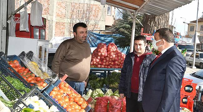 BAŞKAN GÜRKAN, DİLEK MAHALLESİNDE ESNAF VE VATANDAŞLARI ZİYARET ETTİ