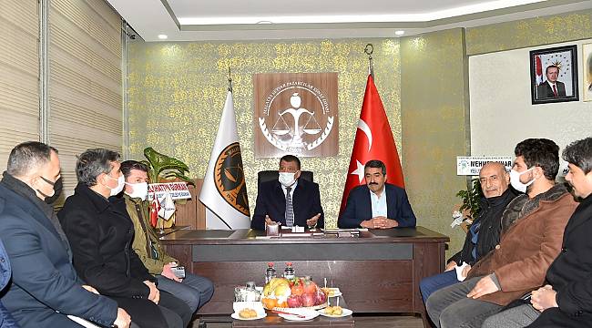 GÜRKAN SEYYAR PAZARCILAR ESNAF ODASINI ZİYARET ETTİ