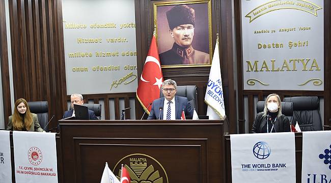 “SÜRDÜRÜLEBİLİR ŞEHİRLER” KONULU PAYDAŞ BİLGİLENDİRME TOPLANTISI YAPILDI 