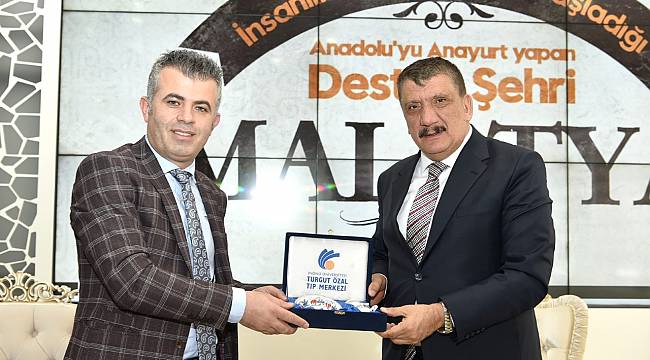 Başkan Gürkan’ı ziyaret eden Başhekim Başkıran,