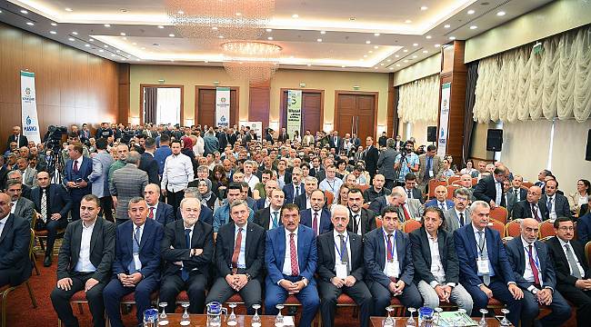 51 ilin su idareleri ve 30 akademisyen su zirvesinde buluştu