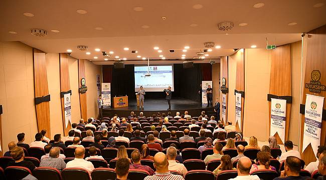 BÜYÜKŞEHİR BELEDİYESİ HİZMET İÇİ EĞİTİM SEMİNERLERİ DEVAM EDİYOR