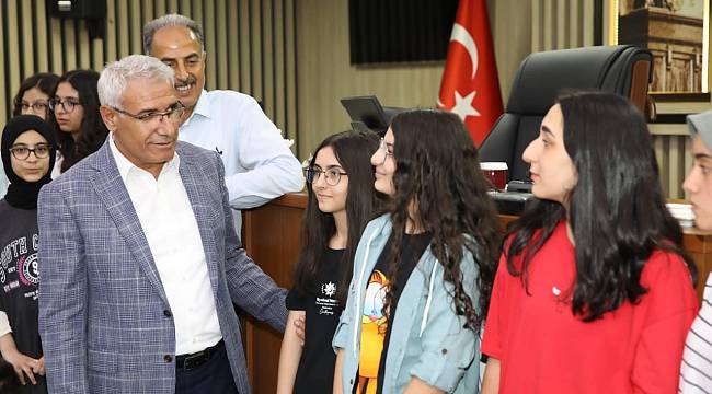 BAŞKAN GÜDER’DEN LGS’DE DERECEYE GİRENLERE ÖDÜL