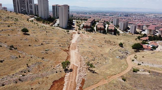 BATTALGAZİ’DE YENİ İMAR YOLU AÇMA ÇALIŞMALARI SÜRÜYOR