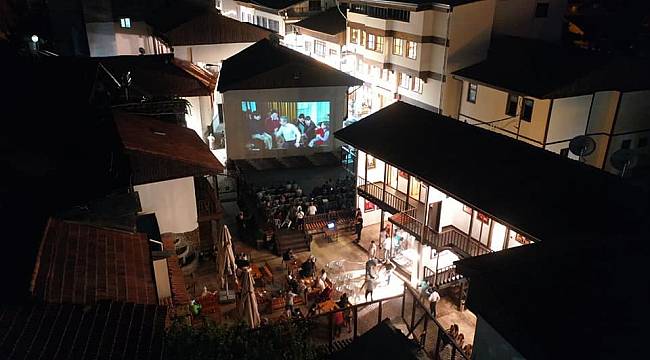 YEŞİLYURT’TA SİNEMA AKŞAMLARI FİLM GÜNLERİ, MALATYA’NIN İLK SİNEMA MÜZESİNDE BAŞLADI