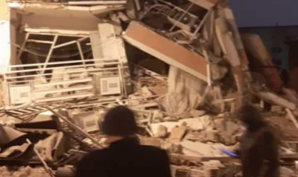 Kızılay ekipleri deprem bölgesinde