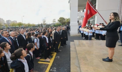 Okullarda bugün Filistin için saygı duruşunda bulunulacak