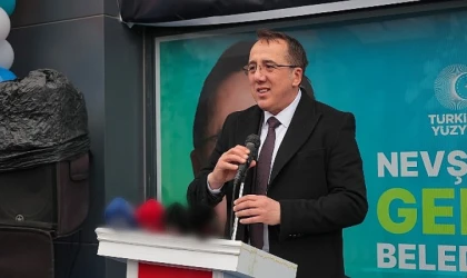 Tarım ve Orman Bakanı Yumaklı, Ak Parti Belediye Başkan Adayı Savran’ın Seçim Ofisi Açılışına Katıldı